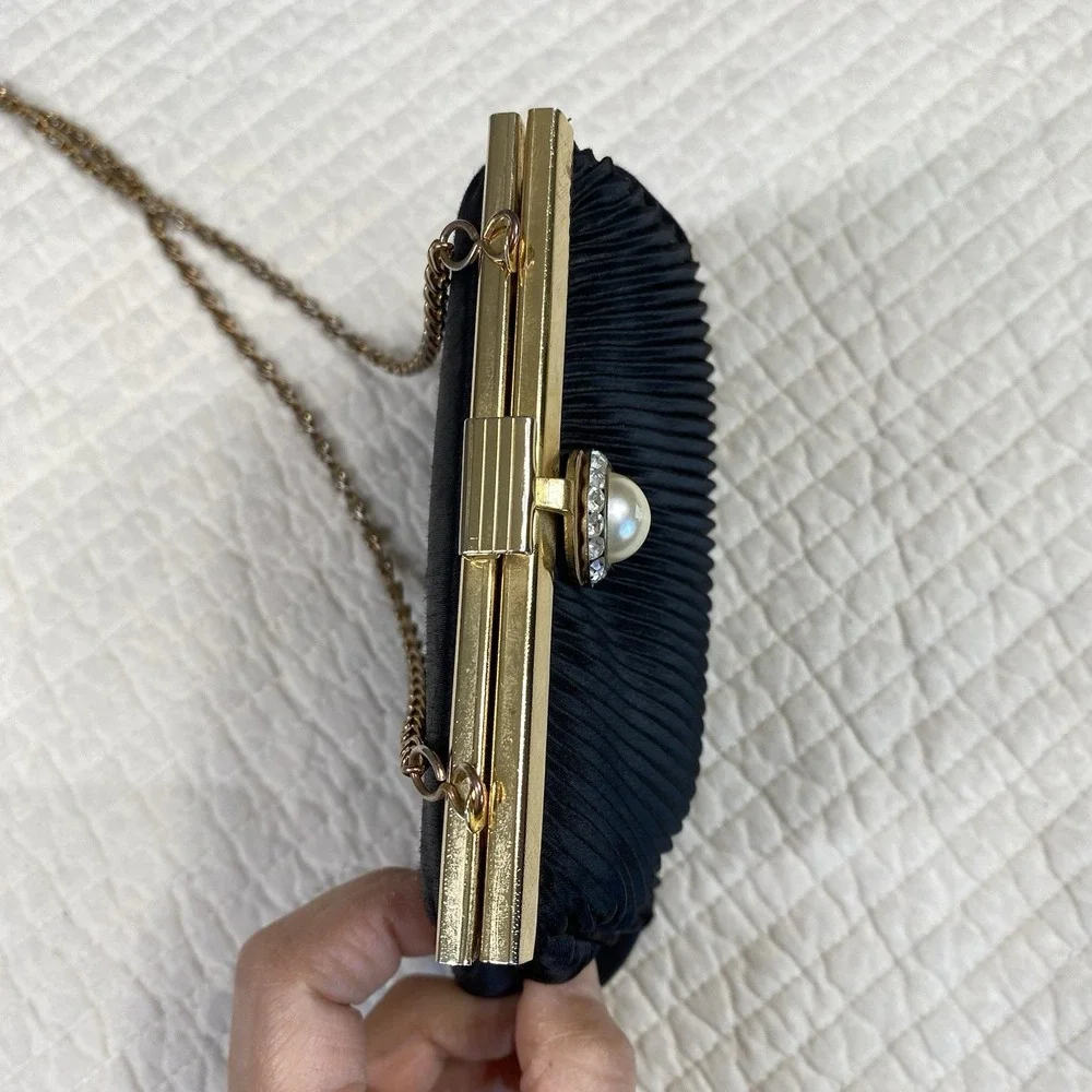 Womens Black Shoulder Chain Strap Pleated Mini Clutch Purse Party Wedding Guest